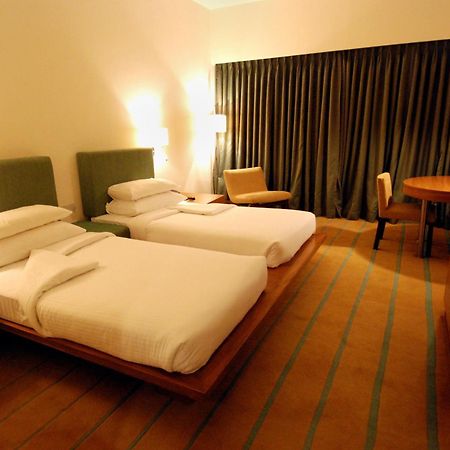 Hotel Parc Estique Пуне Екстер'єр фото