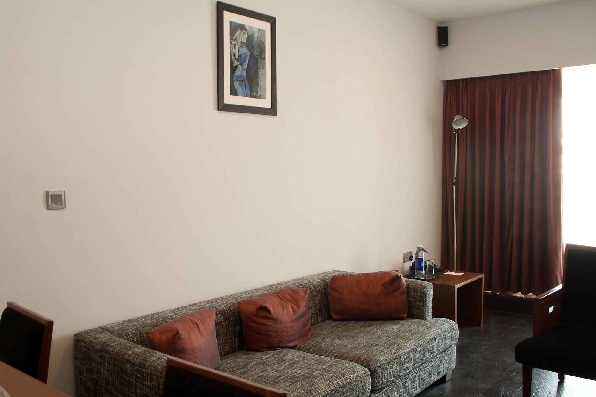 Hotel Parc Estique Пуне Екстер'єр фото