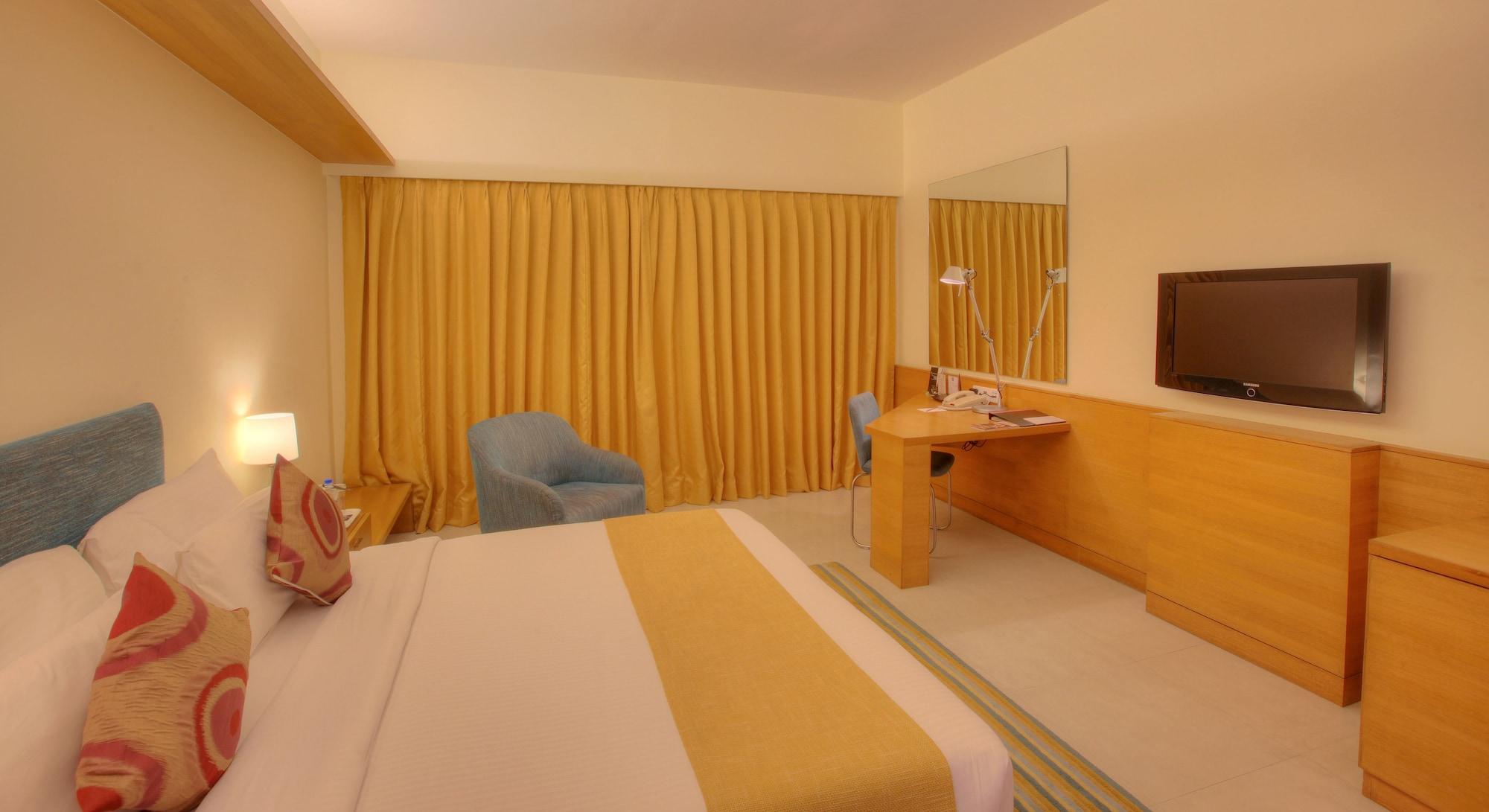 Hotel Parc Estique Пуне Екстер'єр фото